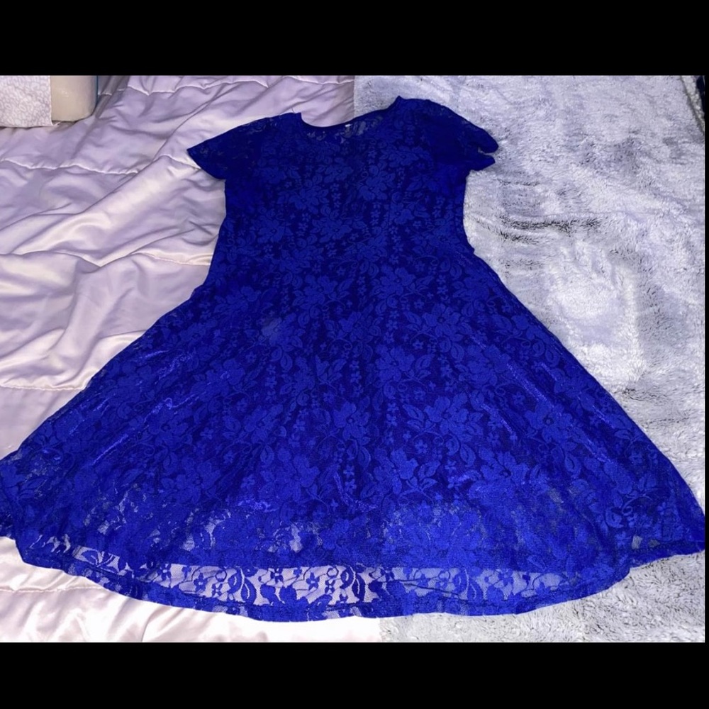 Blue dress